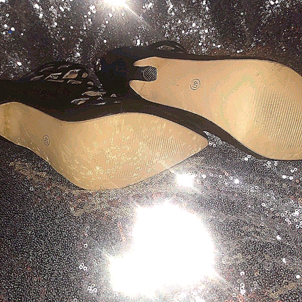 Black suede basket pattern heel